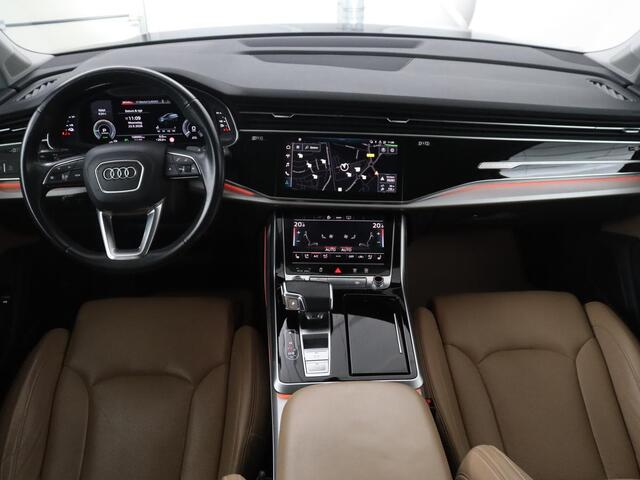 Audi Q7 55 TFSI e quattro Pro Line Plus | Panoramadak | Trekhaak | Leder | Stoelkoeling | Camera | Cruise control | Navigatie | Carplay | Stoelverwarming | Bang & Olufsen | Memory |