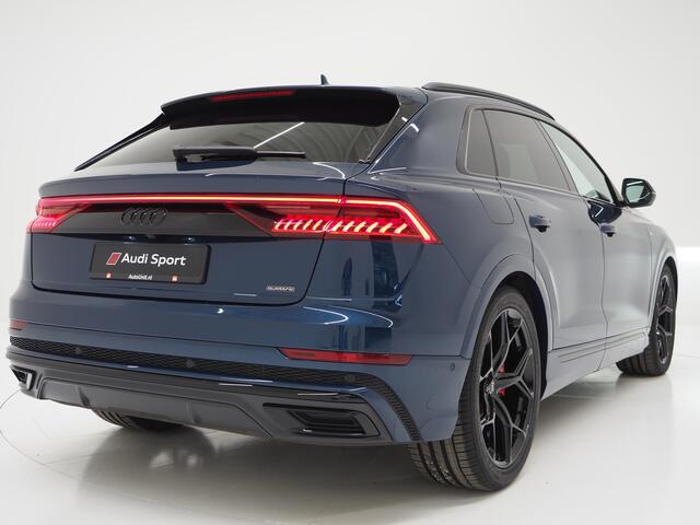 Audi Q8 60 TFSI e quattro Competition | Panoramadak | Luchtvering | 360 | Keyless | Trekhaak