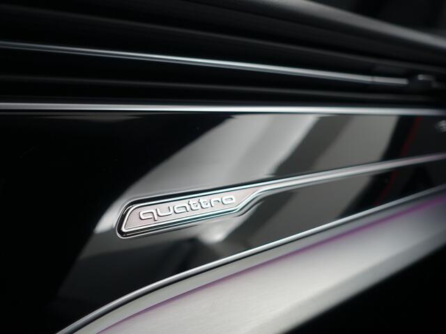 Audi Q8 55 TFSI e Quattro S Competition Aut- Panoramadak, Design Leder, Bang Olufsen, Head Up, Sfeerverlichting, Memory, CarPlay