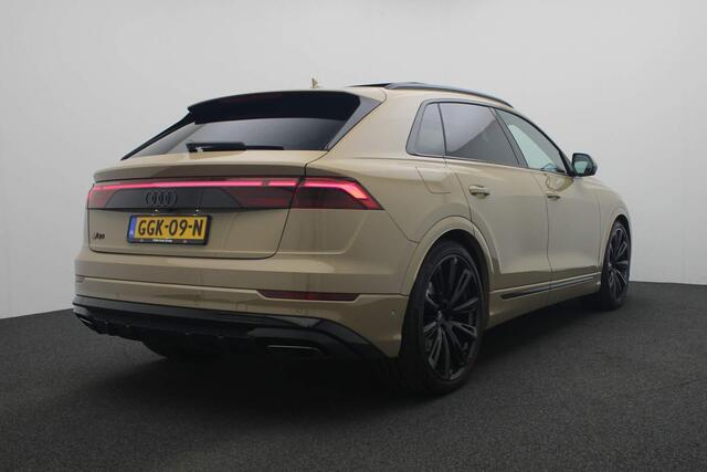 Audi Q8 55 TFSI e quattro Pro Line S Assistentiepakket parking plus | Glazen panoramadak | Trekhaak | Sakirgoud metallic