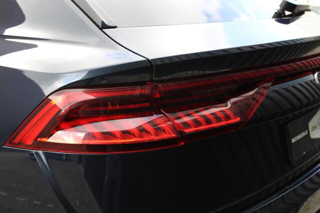 Audi Q8 55 TFSI QUATTRO 3x S-LINE PANO SFEER HUD LUCHTVERI