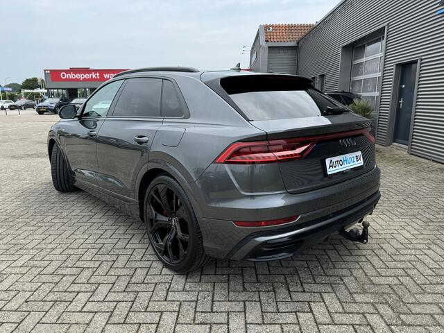 Audi Q8 55 TFSI e quattro Pro Line S-Line Audi S Sportstoelen Ruitstiksel ACC Head-Up Display Panoramadak Bang & Olufsen 23 Inch RSQ8 velgen Matrix Led Nachtzicht 360 Gr Camera Standkachel Keyless Entry Vol!