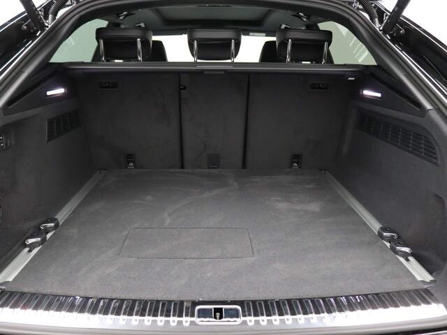 Audi Q8 55 TFSI e quattro Pro Line S 394PK Tiptronic Advanced Onderstel, Panoramadak, 360 gr. camera, trekhaak, leder, Laser-led, Bang&Olufsen, head-up, stoelventilatie, luchtvering, 23" lichtmetaal