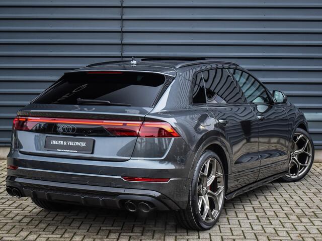Audi Q8 55TFSI e QUATTRO PRO LINE S COMPETITION | FULLSTYLING | S-SEATS | 23INCH PANORAMADAK | 4 WIEL BESTURING | B&O SOUND | HEAD-UP | LUCHTVERING | DAB+ | SOFT-CLOSE | KEYLESS GO | ADAPTIVE CRUISE | 360 CAMERA | AMBIANCE INTERIEUR | TREKHAAK | BLACK-OPTIC
