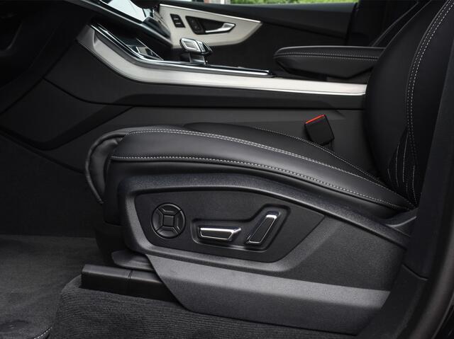 Audi Q8 55TFSI e QUATTRO PRO LINE S COMPETITION | FULLSTYLING | S-SEATS | 23INCH PANORAMADAK | 4 WIEL BESTURING | B&O SOUND | HEAD-UP | LUCHTVERING | DAB+ | SOFT-CLOSE | KEYLESS GO | ADAPTIVE CRUISE | 360 CAMERA | AMBIANCE INTERIEUR | TREKHAAK | BLACK-OPTIC