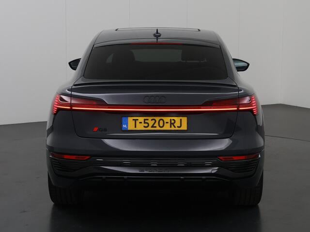 Audi Q8 Sportback e-tron 50 quattro Edition 95 kWh | Navigatie | Parkeercamera | Keyless Go | Stoelverwarming |