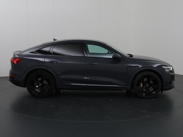 Audi Q8 Sportback e-tron 50 quattro Edition 95 kWh | Navigatie | Parkeercamera | Keyless Go | Stoelverwarming |