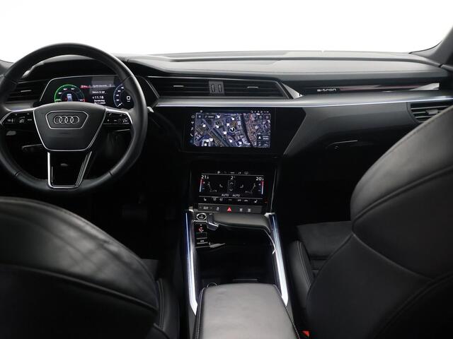Audi Q8 Sportback e-tron 50 quattro Edition 95 kWh | Navigatie | Parkeercamera | Keyless Go | Stoelverwarming |