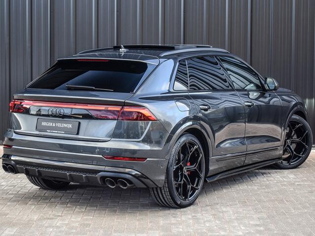 Audi Q8 STYLING + RS VELGEN ZWART 55TFSI e QUATTRO PRO LINE S COMPETITION | S-SEATS | PANORAMADAK | 4 WIEL BESTURING | B&O SOUND | HEAD-UP | LUCHTVERING | DAB+ | SOFT-CLOSE | KEYLESS GO | ADAPTIVE CRUISE | 360 CAMERA | AMBIANCE INTERIEUR | TREKHAAK | BLACK-OPTIC