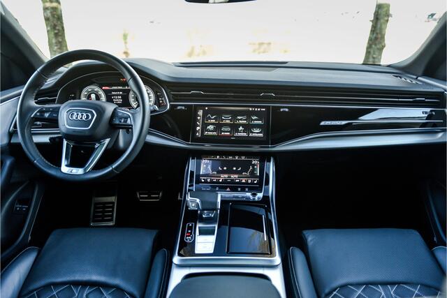 Audi Q8 55 TFSI e quattro Pro Line S - Panodak - B&O - 22inch HUD - Matrix - Massage - Stoelventilatie - S-line Diamond Stitch