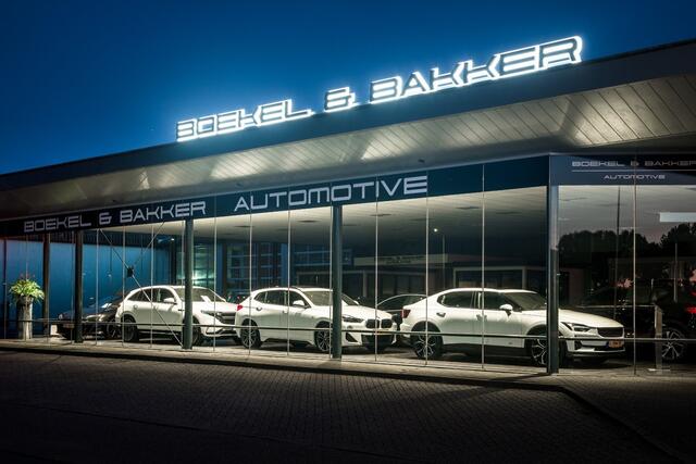 Audi Q8 55 TFSI e quattro Pro Line S - Panodak - B&O - 22inch HUD - Matrix - Massage - Stoelventilatie - S-line Diamond Stitch