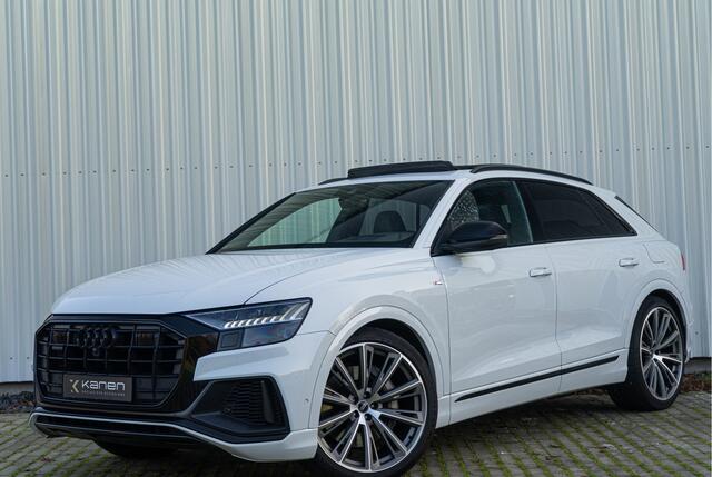 Audi Q8 55 TFSI e Quattro S-Line Pano RS Stoel ACC 360 Head Up Ambient Matrix B&O Luchtv. Softclose Trekhaak
