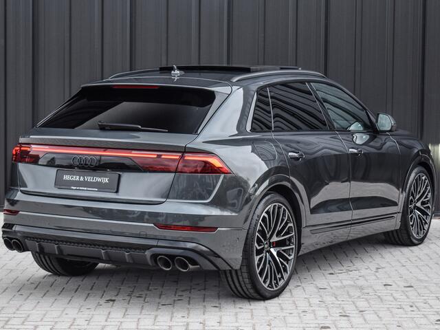Audi Q8 55TFSI e QUATTRO PRO LINE S COMPETITION | S-SEATS | PANORAMADAK | 4 WIEL BESTURING | B&O SOUND | HEAD-UP | LUCHTVERING | DAB+ | SOFT-CLOSE | KEYLESS GO | ADAPTIVE CRUISE | 360 CAMERA | AMBIANCE INTERIEUR | TREKHAAK | BLACK-OPTIC