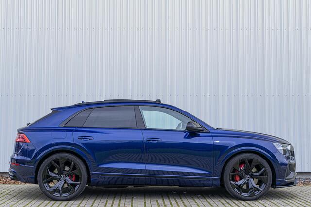 Audi Q8 55 TFSI e Quattro S-Line ACC Pano Matrix Head Up B&O SStoel Ambient Softcl. 360 Trekhaak