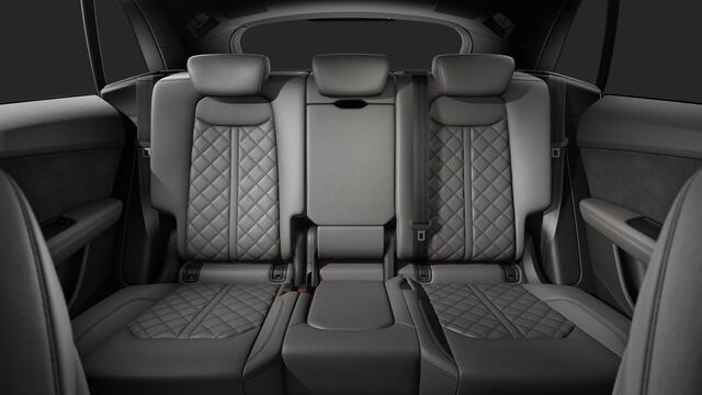 Audi Q8 55 TFSI e 394 Tiptronic Pro Line S Automaat | Vierwielbesturing | S line exterieurpakket | Privacy glas (donker getint) | Bang & Olufsen Premium 3D | Automatisch dimmende binnenspiegel | Matrix-ledkoplampen met Audi-laserlicht, ledachterlichten, lichtanim
