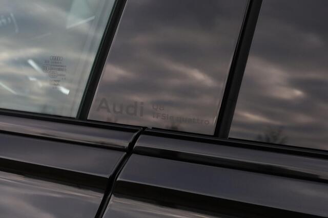 Audi Q8 60 TFSIe Competition MASSAGE+TREKHAAK+PANO+HEAD-UP