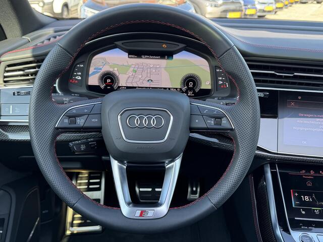 Audi Q8 55 TFSIe Quattro Competition Plus 381pk / Nardo Grey / 22LM / Black Optiek / Panodak / PHEV