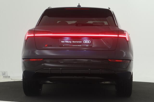 Audi Q8 e-tron 55 quattro S Edition Competition 115 kWh Panodak Trekhaak Bang & Olufsen Lederenbekleding