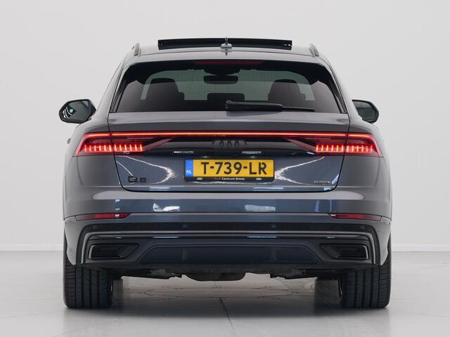 Audi Q8 60 TFSI e 460pk quattro Pro Line S-Line Competition Panorama Navigatie Acc Stoelverwarming B&O Luchtvering
