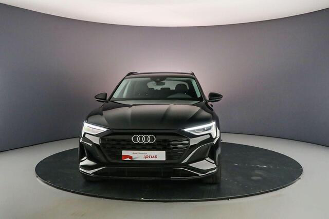 Audi Q8 e-tron 55 quattro Advanced Edition 115 kWh | Tour Pack | Luchtvering | 21 inch | Optiek Zwart | Adapt. Cruise |