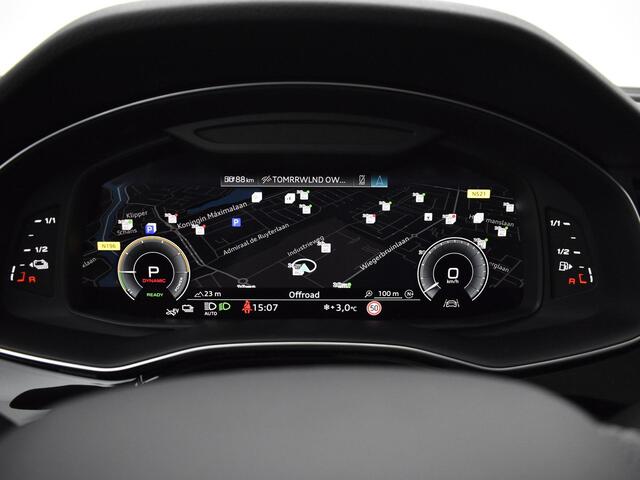 Audi Q8 55 TFSI e quattro Pro Line S 394 pk · HD Matrix + Audi Laserlicht · Glazen Panoramadak · Digitale OLED achterlichten · Interieur carbon · Comfortsleutel
