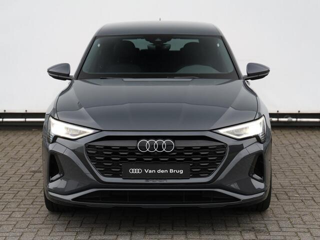 Audi Q8 e-tron 50 quattro 95 kWh 340pk | 22" Velgen | Leder | Stoelverwarming | Navi | Apple Carplay