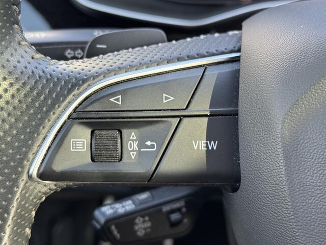 Audi Q8 50 TDI Quattro Pro Line S /Pano/Luchtvering/Bang&Olufsen/23"