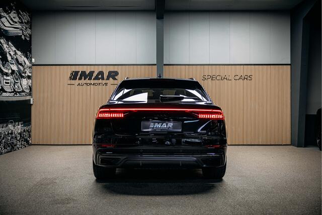 Audi Q8 60 TFSI e quattro Pro Line S Competition Z.G.A.N Q8 60 TFSI Carbon pack