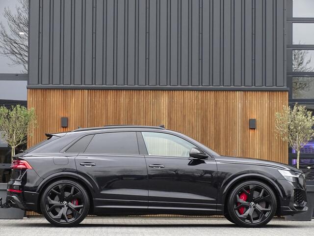 Audi Q8 4.0 TFSI V8T 601PK / B&O / Carbon / RS keramisch / LED