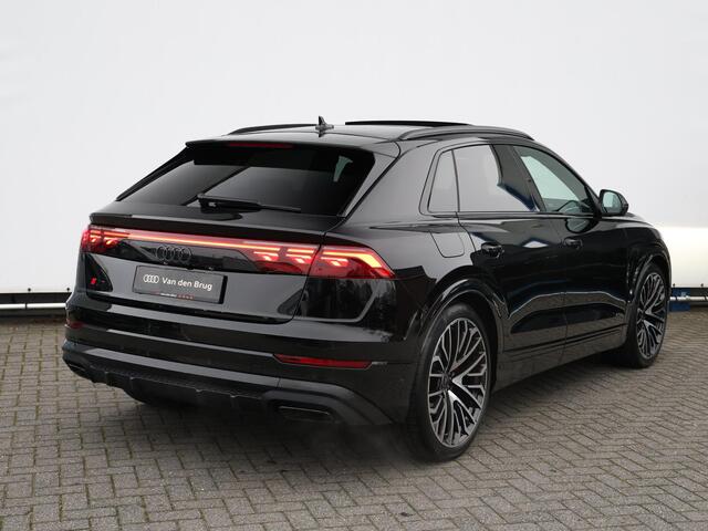 Audi Q8 60 TFSI e quattro Pro Line S Competition 490pk | Vierwielsturing | Pano | 23" | Servo| B&O | RS-stoelen | Stoelverwarming v+a | Trekhaak | Keyless | Laser LED