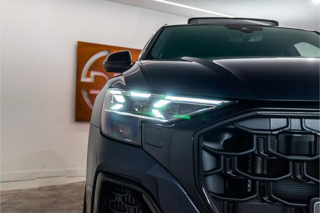 Audi Q8 60 TFSI E Quattro S-Edition Competition 490PK FACELIFT | NIEUW 2025 | 5 Jaar Garantie | BOMVOL!