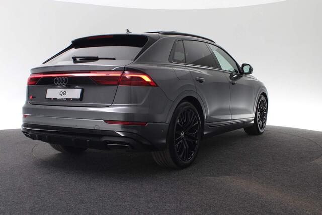 Audi Q8 Pro Line S 55 TFSI e 290 kW / 394 pk | e-premie ¤ 6.000,- | Bang & Olufsen premium | 22 inch | Panoramadak | Trekhaak | Zwart optiek