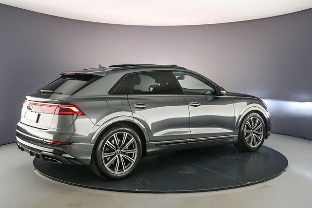 Audi Q8 55 TFSI e Pro Line S | Pano | Head Up | B&O | 360Cam | Tour Pack | Matrix | Trekhaak | Parkingassist | Stuurverwarming | S-Line | 21 inch |