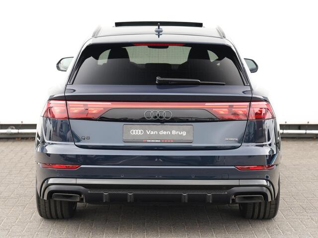 Audi Q8 60 TFSI e quattro Pro Line S Competition 490pk | Vierwielsturing | Pano | 23" | Servo| B&O | RS-stoelen | Stoelverwarming v+a | Trekhaak | Keyless | Laser LED