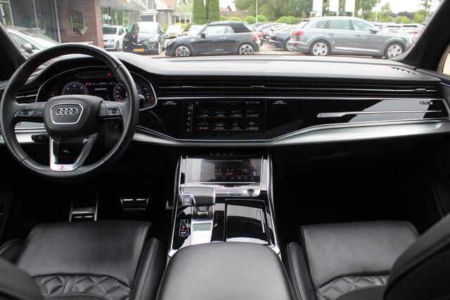 Audi Q8 55 TFSI e quattro Pro Line S / Vol opties!! / Trekhaak / Panoramadak / 360Camera / Head-up / 22'' / Softclose / B&O / Luchtvering / Keyless / Stuurverwarming / Sfeerverlichting / Stoelventilatie + verwarming / Dodehoek /