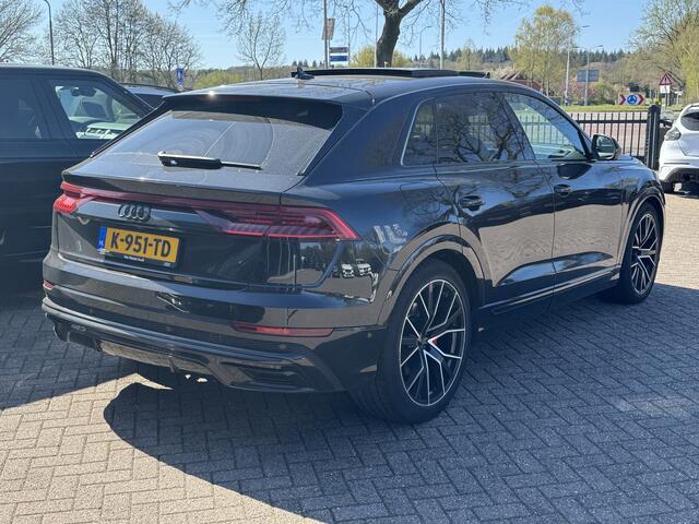Audi Q8 55 TFSI e quattro Pro Line S / Vol opties!! / Trekhaak / Panoramadak / 360Camera / Head-up / 22'' / Softclose / B&O / Luchtvering / Keyless / Stuurverwarming / Sfeerverlichting / Stoelventilatie + verwarming / Dodehoek /