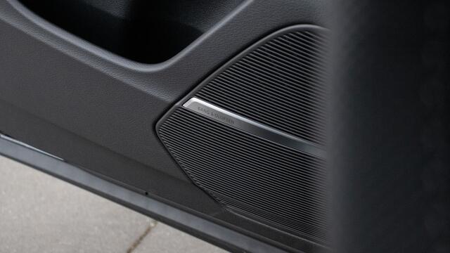 Audi Q8 60 TFSI e quattro Pro Line S Competition | B&O | Onderstel Advanced | Head-up | Panoramadak | HD Matrix | Ruitstiksel | Trekhaak