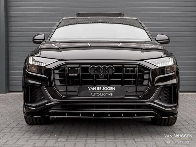 Audi Q8 60 TFSI E Quattro S-Line Pano RS-Stoelen Trekhaak Massage 23" HUD BTW