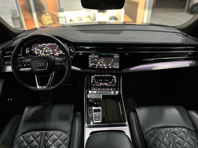 Audi Q8 55 TFSI e Quattro S-Line Soft-Clo ACC B&O Matrix Camera