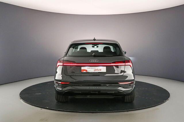 Audi Q8 e-tron 50 quattro Edition 95 kWh | Luchtvering | Adapt. Cruise | Camera | MMI Plus | Audi Sound | Full Led | 19 Inch |
