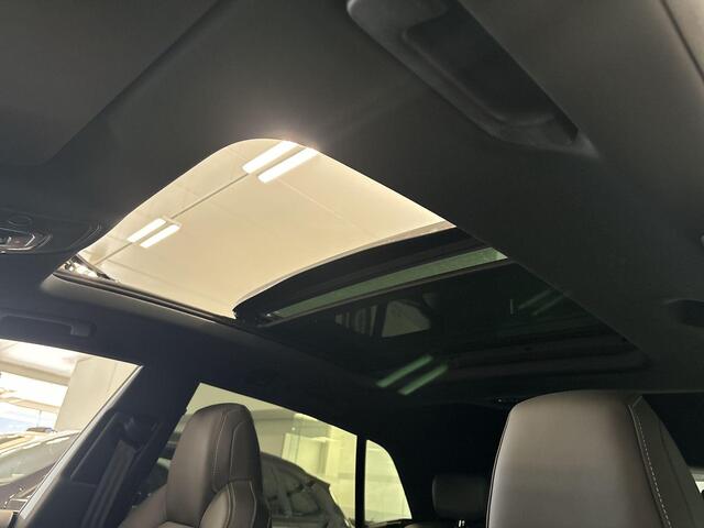 Audi Q8 60 TFSIe 490pk Quattro Pro Line S Competition · Luchtvering · 360 Camera · Servosluiting · Panoramadak · Elek. trekhaak · Stoelventilatie · 22'' Inch · Garantie t/m 12-02-2028 of 90.000km