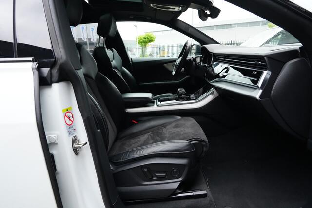 Audi Q8 55 TFSI quattro Pro Line Plus 394pk Panoramadak/TIKINMOTOR