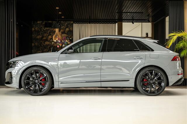 Audi Q8 60 TFSI e Competition | 5 jaar garantie | Alcantara hemel | Softclose | Trekhaak | 360 | HUD |