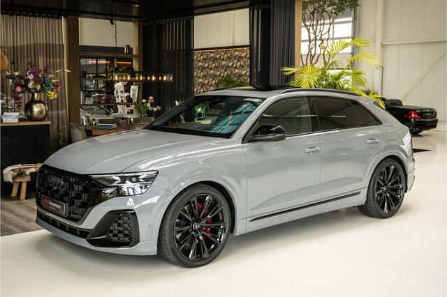 Audi Q8 60 TFSI e Competition | 5 jaar garantie | Alcantara hemel | Softclose | Trekhaak | 360 | HUD |