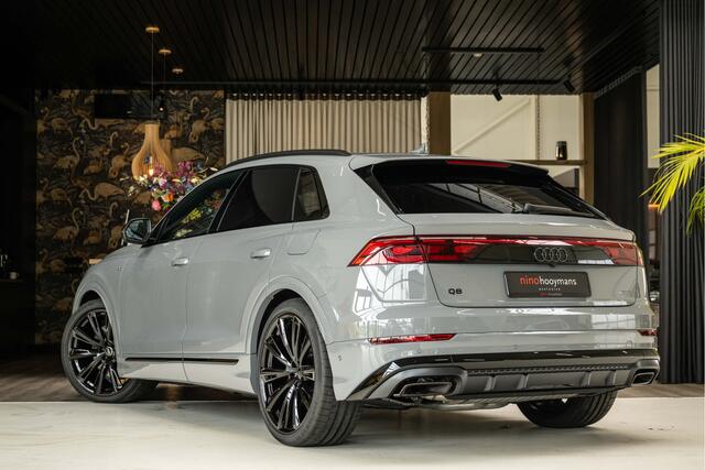 Audi Q8 60 TFSI e Competition | 5 jaar garantie | Alcantara hemel | Softclose | Trekhaak | 360 | HUD |