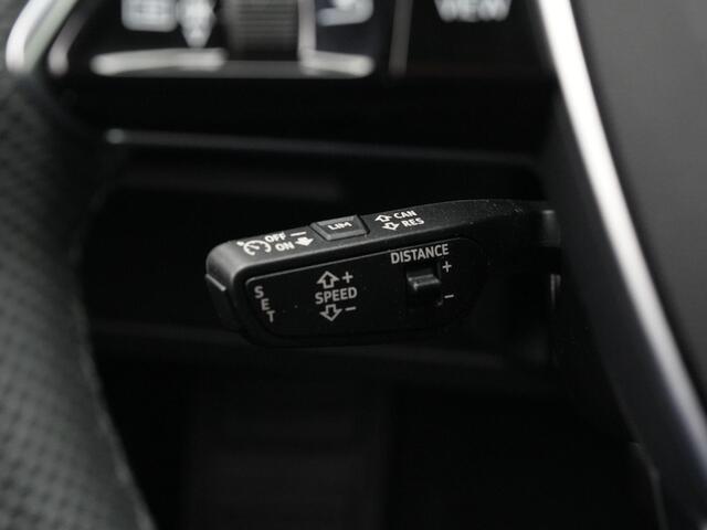 Audi Q8 e-tron 55 408 pk S-tronic quattro S Edition 115 kWh | Rondomzicht camera | Panoramadak | Trekhaak | Lederen Sportstoelen | Matrix LED koplampen | Adaptive Cruise | Optiekpakket zwart | 21 inch