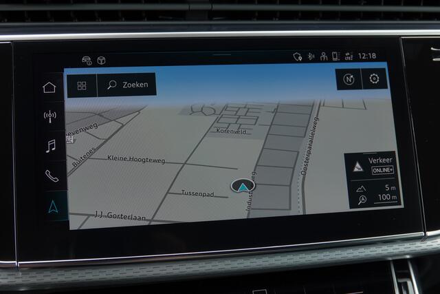 Audi Q8 60TFSI-e 490Pk | S-Line | S-Sportstoelen | Quattro | 360° Camera | Luchtvering | Panoramadak | 23''