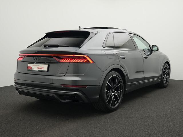 Audi Q8 55 TFSI e 280 kW / 381 pk quattro Tiptronic Pro Line S | Panoramadak | Rondomzicht camera | Bang & Olufsen sound | Luchtvering | Standkachel | Trekhaak | 22 inch