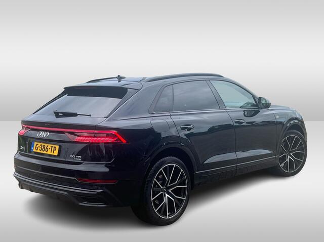 Audi Q8 50 TDI quattro Pro Line S / Trekhaak / Panoramadak / 360Camera / 22'' / Luchtvering / B&O / Softclose / Sfeerverlichting / Dodehoek / Stoelverwarming / DAB / ACC