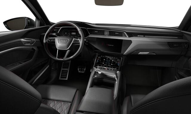 Audi Q8 Sportback e-tron 55 quattro S Edition 115 kWh | B&O | Pano | Headup | Trekhaak | Matrix-led | 360 Camera | Ambient lichting |